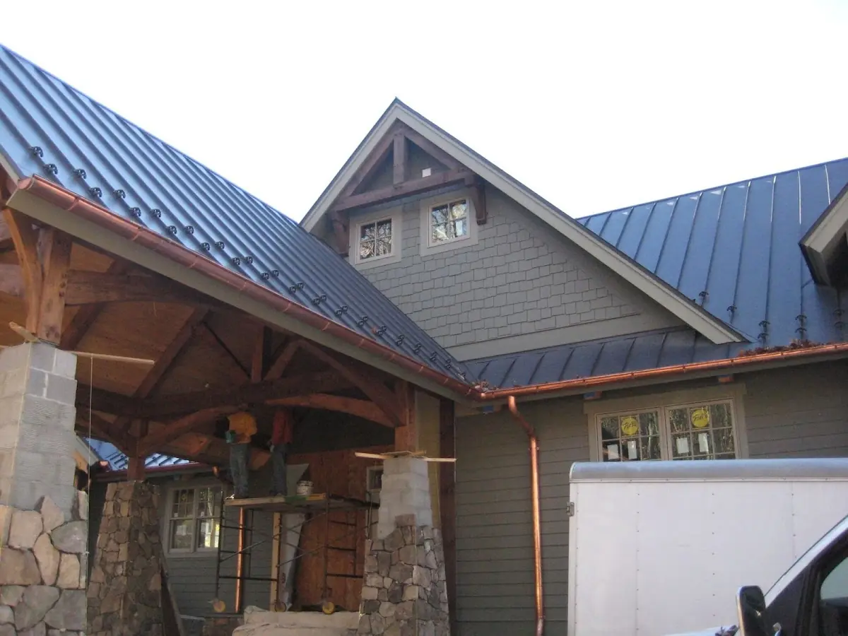 Craftsman Roofing team delivering quality roofing work in Concord Manor